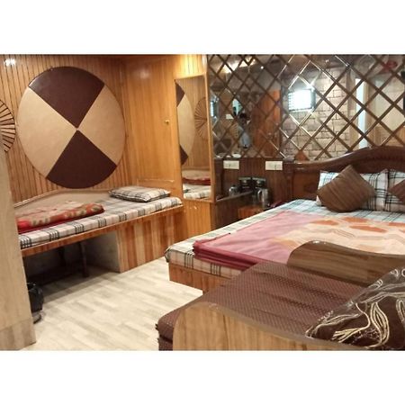 Hotel Doegar, Shimla Eksteriør billede