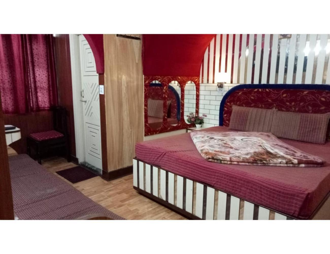 Hotel Doegar, Shimla Eksteriør billede
