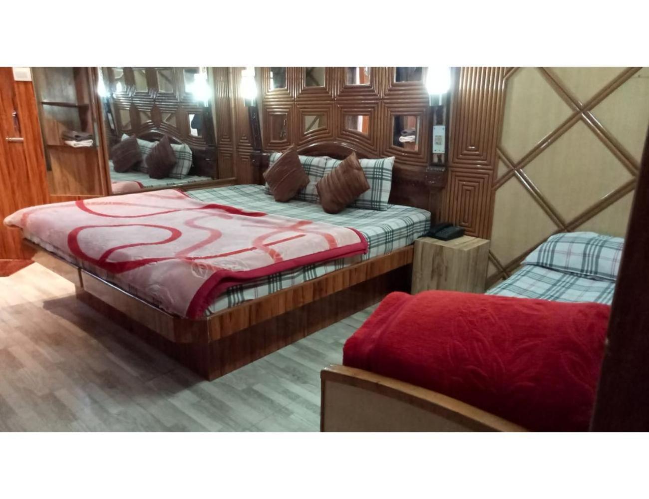 Hotel Doegar, Shimla Eksteriør billede